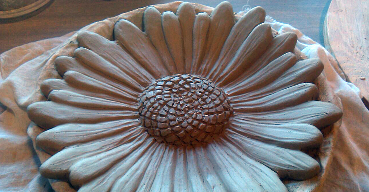 Ceramic Sculpture Bird Bath Daisy